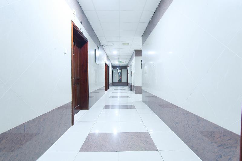 Oyo 274 California Suites Fudżajra Zewnętrze zdjęcie